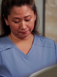 Episodio 7 - Boss, Don't Chicken Out on the Divorce