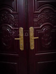 Episode 7 - Racing hearts: Too Late for Love