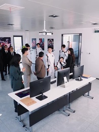 我，跑出租多年強一點點怎麽了 - Episode 50