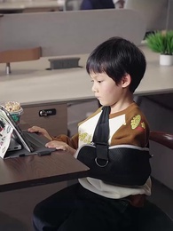 [Dubbed]Daddy’s Kisses? No Thanks! - Episode 9