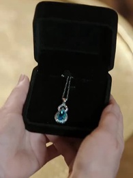 24화 - 아무도 원치 않은 억만장자 상속녀