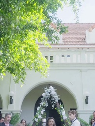 Episode 55 - Die Leihmutter des Milliardärs