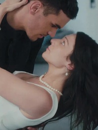 Falling For Her Bodyguard - Episode 6