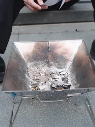 第2集 - 在深淵裡凝視她