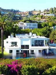 Episodio 33 - Il Patto d'Amore del Magnate Invisibile