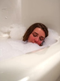 Unida ao Rei Alfa - Episode 82