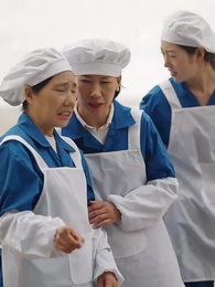 第45集 - 八零老公肩挑兩房後哭慘了