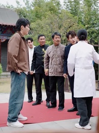 兒子帶我當大佬 - Episode 56