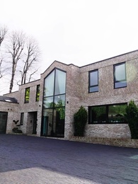 Pregnant by the Luxury Empire Heir - Episode 12