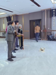 無敵從欠錢開始 - Episode 10