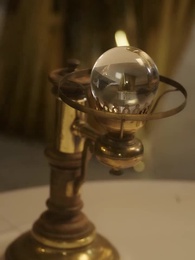 Episodio 17 - Surrogata del Presidente Alpha