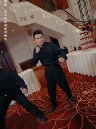 一父當關萬夫莫敵 - Episode 46