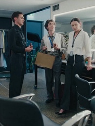 Cayendo por su Guardaespaldas - Episode 19