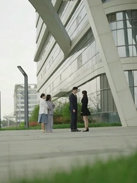 第11集 - 離婚後,大小姐在娛樂圈殺瘋了