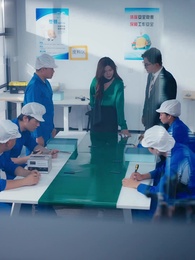 Episode 21 - The Firefly Cannot Replace the Moonlight