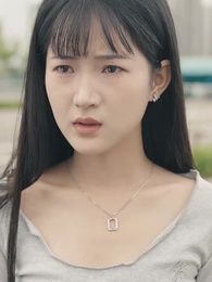 離婚後，我被前夫舅舅寵壞了 - Episode 100