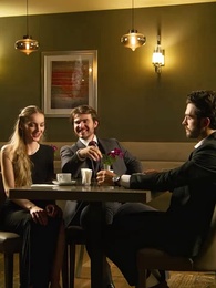 Episodio 10 - Dopo una Notte, Matrimonio Fulmine