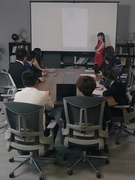 離婚後，我被前夫舅舅寵壞了 - Episode 73