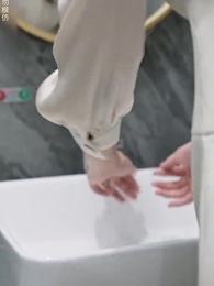 第52集 - 離婚後我帶女兒走向人生巔峯