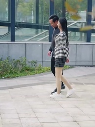 أبي هو الزعيم - Episode 44