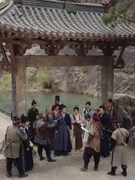 After the Family Fell, a Heaven-Sent Star Blessed Them All - Episode 52