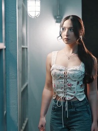 De la refugiada a la Luna y a la Alfa - Episode 25