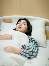 第15集 - 離婚後,顧少死皮賴臉纏著我