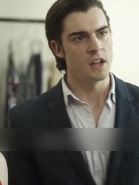 Pernikahan Kilat dengan Pewaris Rahasia - Episode 44