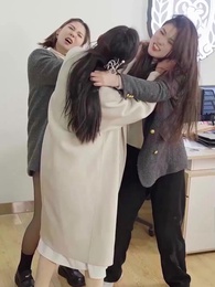 Tập 74 - Một Mẹ Năm Con, đừng Hòng Ức Hiếp!