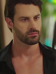 Reddedilen Luna Bir Oğulla Geri Dönüyor - Episode 60