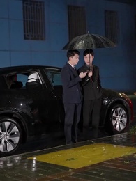 離婚後,她帶六寶驚艷全球 - Episode 81