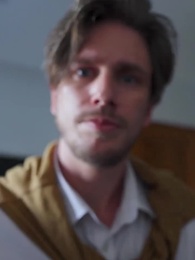 Episodio 37 - Perseguida por un Multimillonario y su Hija