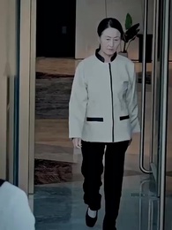 Episode 4 - [Dubbed]Who Is the Real Mrs. Chase?