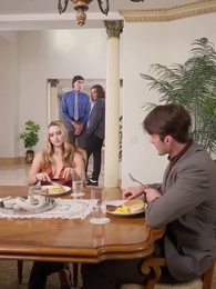 Bölüm 36 - Alfa Tarafından Nefret Edilmek