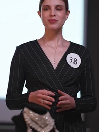 Derritiendo el Corazón del Billonario - Episode 18