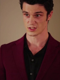 45 Yaşında Bir Milyarderle Evlendim - Episode 41