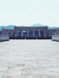 1화 - 붉은 봉황, 가면의 왕비