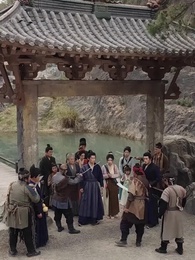 Yıkımdan Doğan Mucize - Episode 13