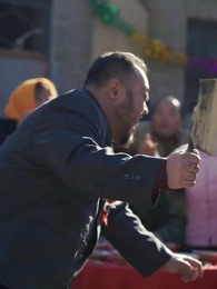 Episode 24 - Becoming Joanna: A Life Rewritten