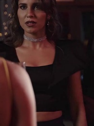 離婚後，接手豪門當千金 - Episode 35