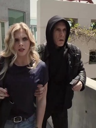 Fuga do Abraço do Bilionário - Episode 30