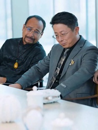 Episode 42 - Crowned with Glory