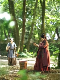 大姑扛著殺豬刀帶全村人炫肉 - Episode 17