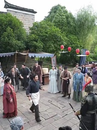 大姑扛著殺豬刀帶全村人炫肉 - Episode 59