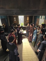 大姑扛著殺豬刀帶全村人炫肉 - Episode 64