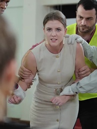 Il ritorno della ragazza esiliata - Episode 36