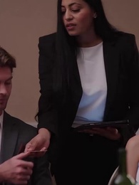 Episodio 4 - [Doblado]Mi Exesposa es una Supermujer