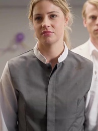 Épisode 33 - Oméga : La Reine Traquée