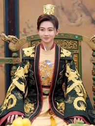 陛下がお喜びです - Episode 24