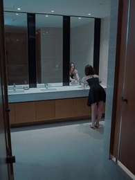 穿越後，皇上追來現代了 - Episode 28